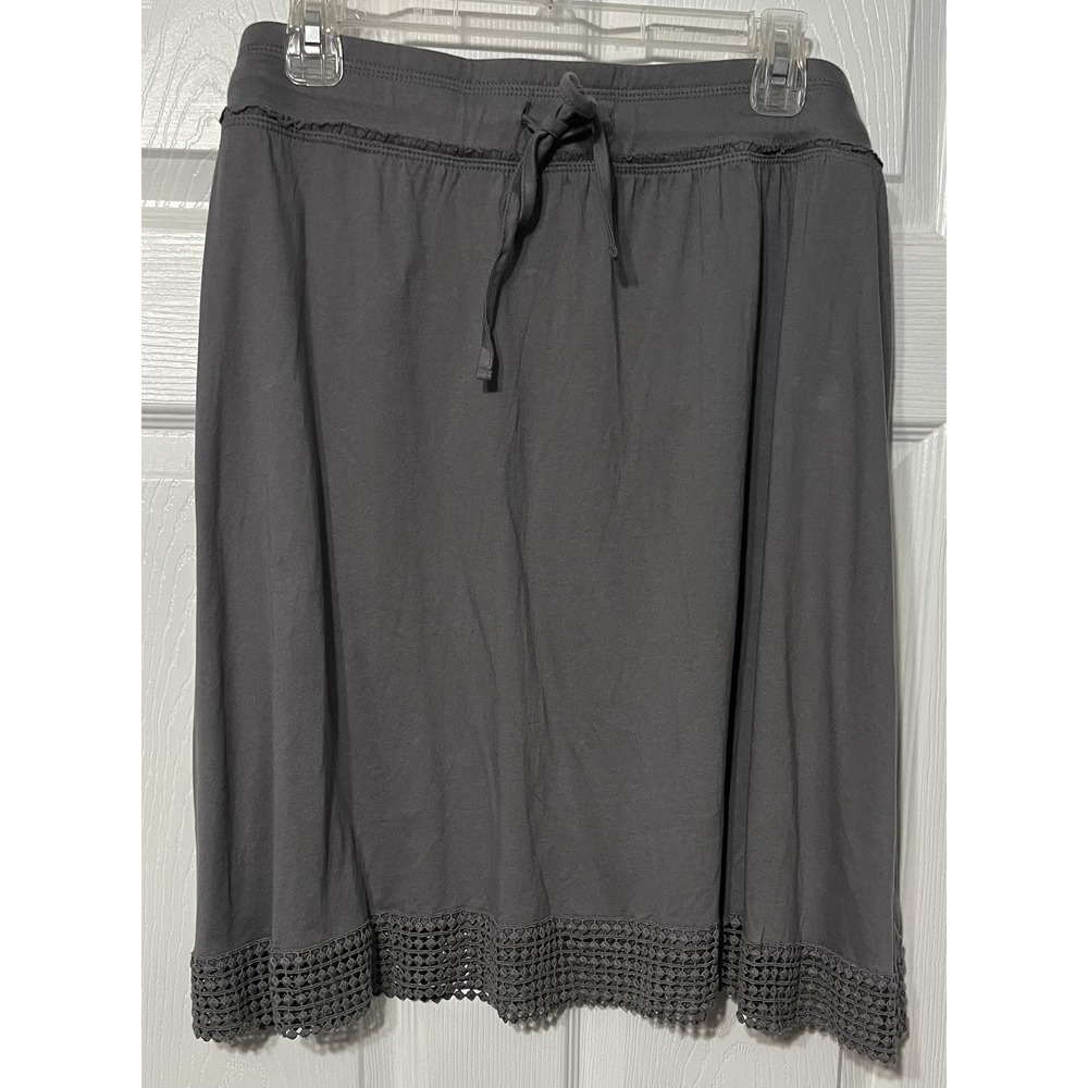 Avenue Women's Gray stretch Short Skirt 22/24 With Embellished Hem NWT